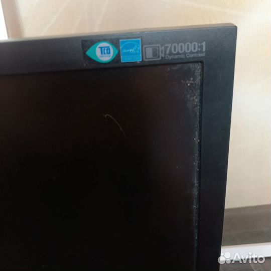 Монитор samsung