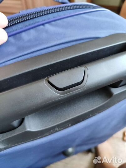 Дорожная сумка на колёсиках