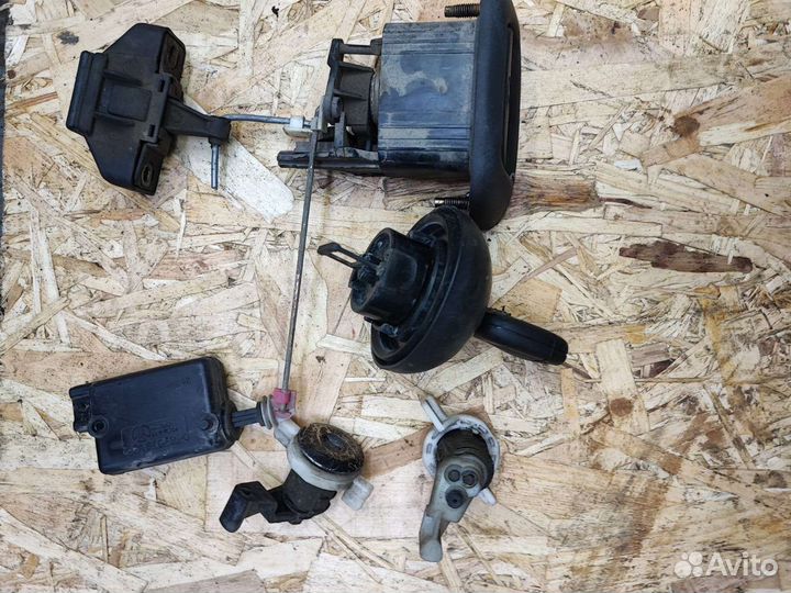 Комплект личинок Renault Symbol, Clio