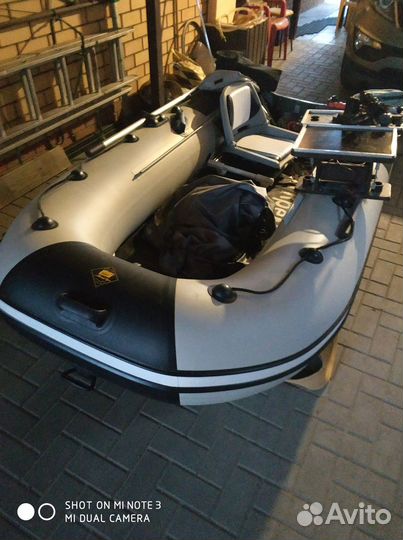 Продается лодка пвх с мотором