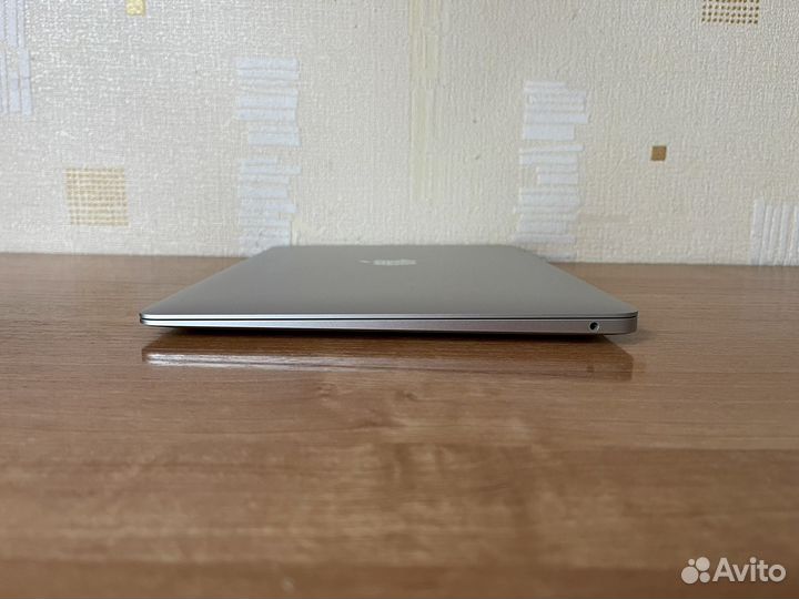 Apple MacBook air 13-inch 2020 m1 16/256GB чек