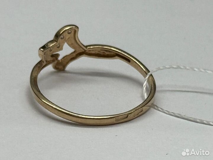 Кольцо с камнями золотое