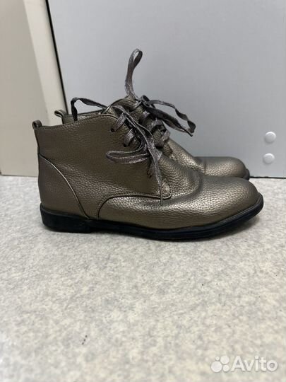 Ботинки женские зимние 39 размера