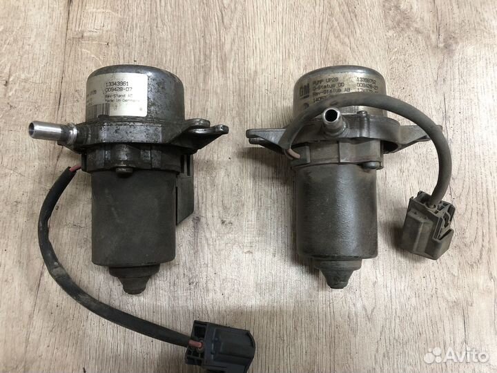 Вакуумный насос Opel Astra j