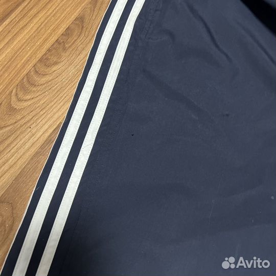 Широкие штаны Adidas