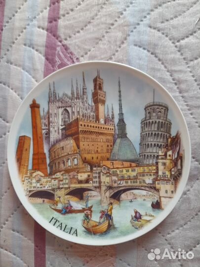 Сувенирные тарелки страны мира