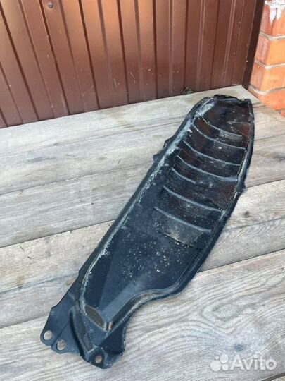 Щит моторного отсека Honda Civic 4D 1.3 2008