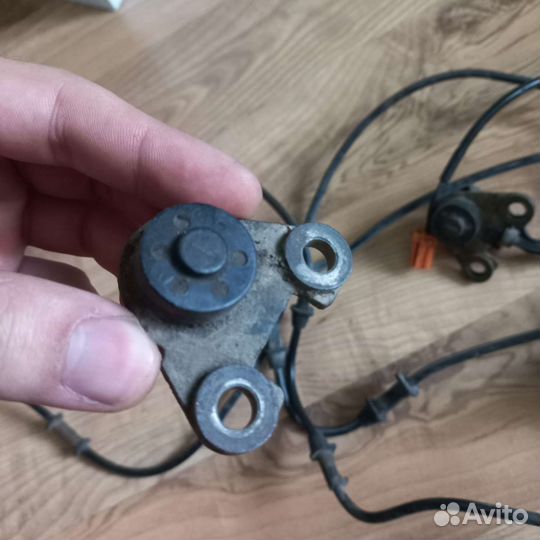 Датчик абс accord 1996