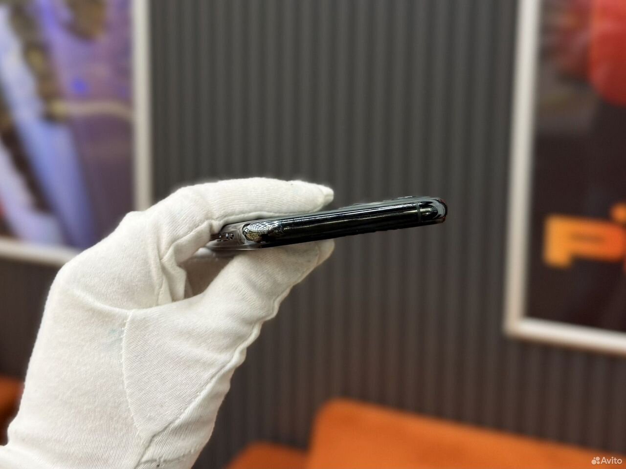 iPhone 11 Pro, 64 ГБ, SIM + eSIM