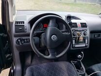 Volkswagen Touran 1.4 MT, 2007, 343 639 км, с пробегом, цена 700 000 руб.