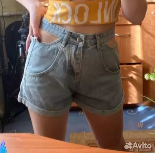 Новые Шорты джинсовые 44р