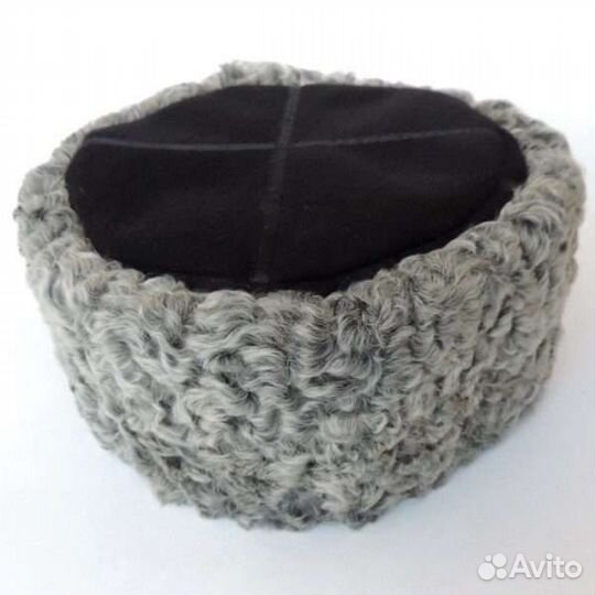 Кубанка из каракуля серого цвета