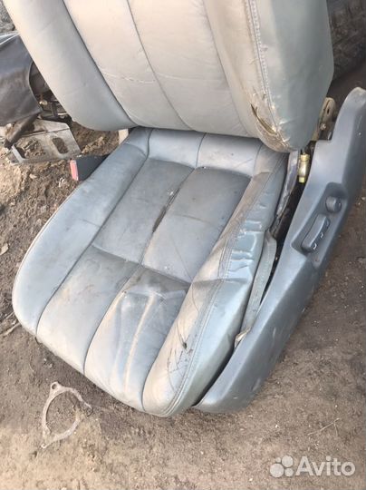 Сиденья комплект nissan maxima а32