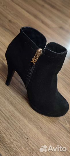 Ботильоны женские XTI натуральная замша