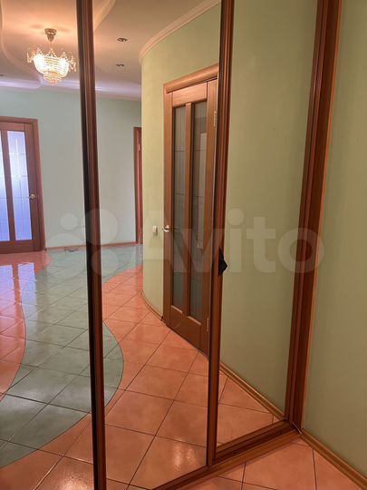 4-к. квартира, 129,3 м², 5/9 эт.