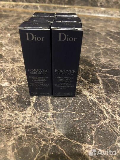 Тональный крем, консилер Dior