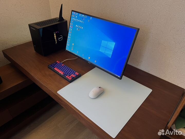 Игровой компьютер hyperpc с монитором