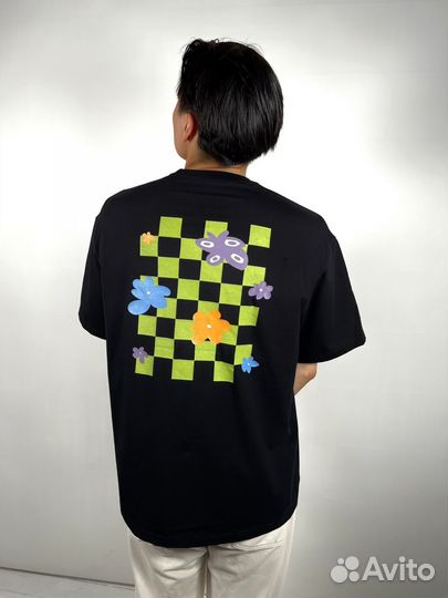 Футболка с принтом onai world унисекс