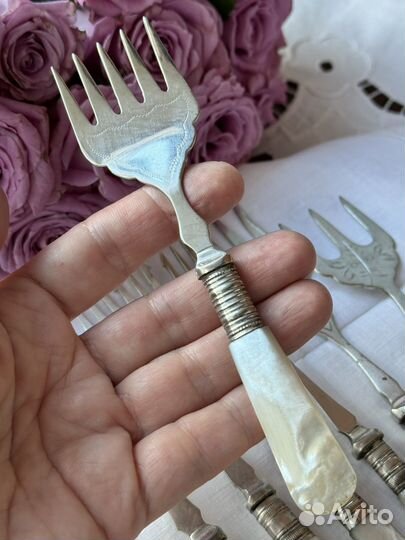 Набор приборов для подачи рыбы перламутр серебро