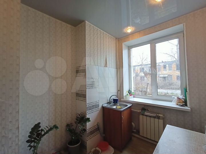 3-к. квартира, 59 м², 1/2 эт.