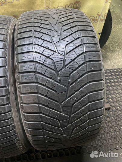 Yokohama BluEarth Winter V905 315/40 R21