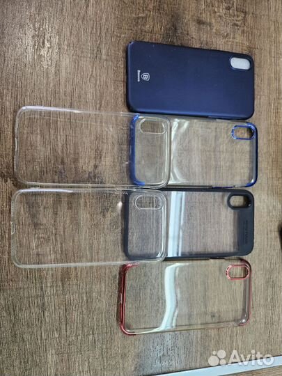 Чехлы на iPhone 10