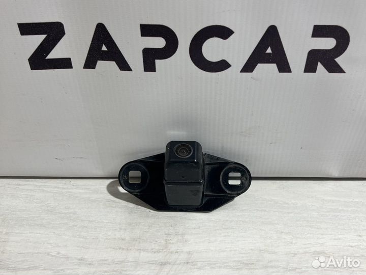 Land Cruiser 200 камера заднего вида