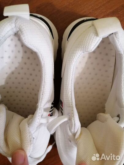 Кроссовки женские 37 размер белые