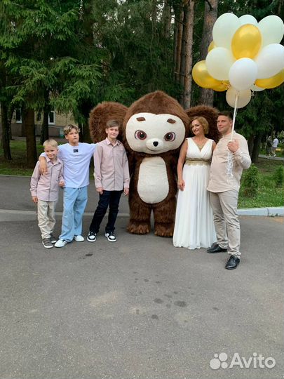 Супер поздравление от Белого Мишки и Чебурашки