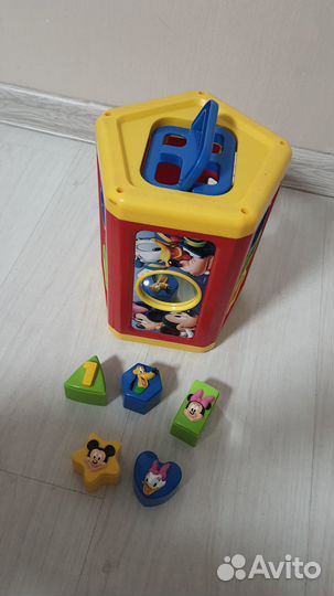 Развивающая игрушка сортер