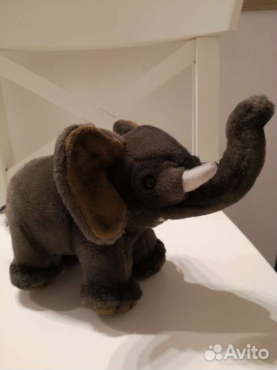 Слон мягкий коллекционный