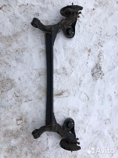 Задняя балка Hyundai Solaris Rio 3