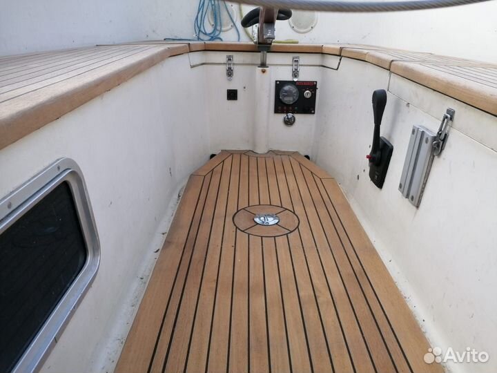 Яхта Comfort 30