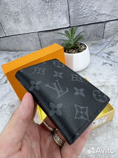 Louis vuitton визитница