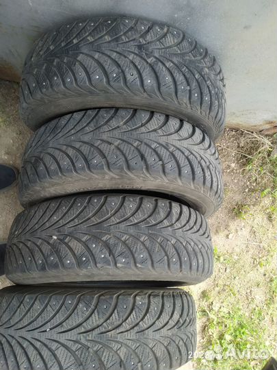 Sava Eskimo Stud 185/65 R15