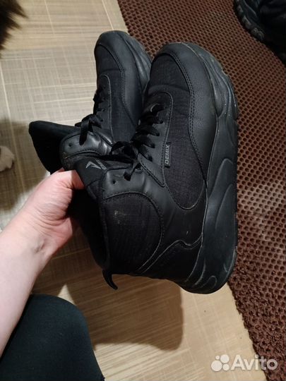 Мужские зимние кроссовки