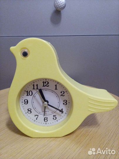 Часы будильник