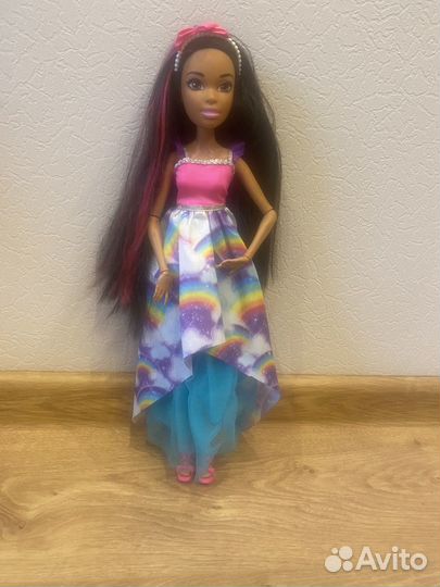 Барби 42 см и стул парикмахера