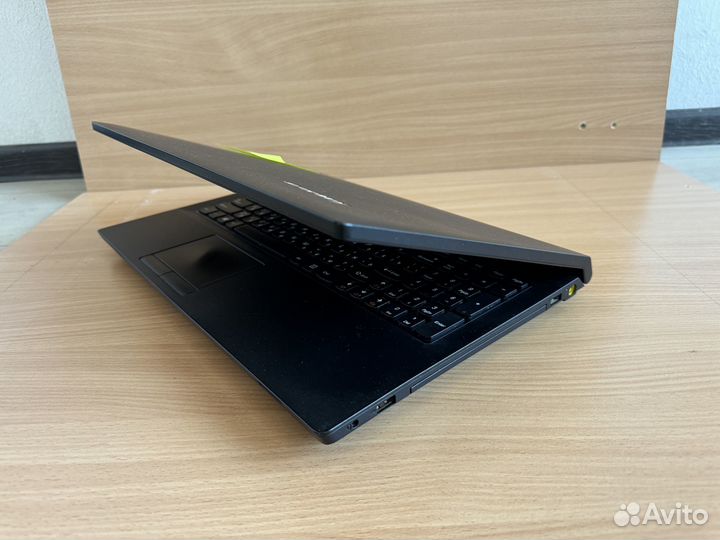 Шустрый Lenovo 15'6 /4GB/500GB