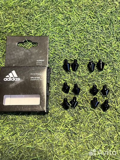 Шипы для бутс adidas