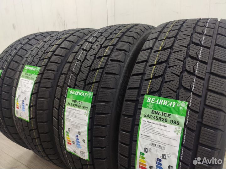 Bearway BW-ICE 245/45 R20 99Q