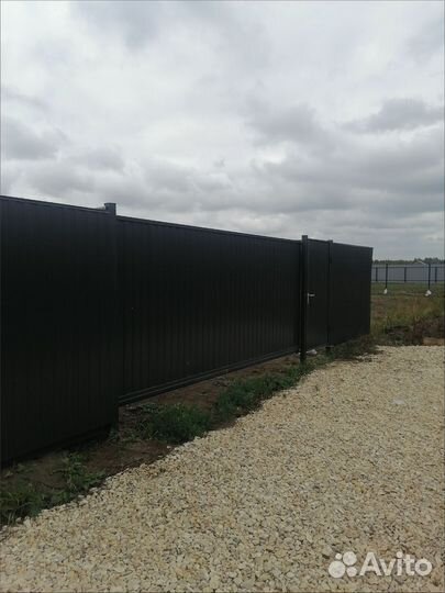 Заборы из профнастила