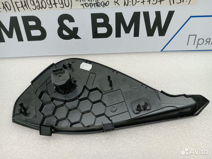 Накладка на торпедо правая BMW 5 F10/F11 2013