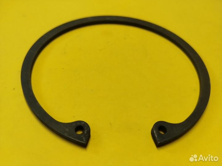 Кольцо cтопорное шарнира реактивной тяги н/о (81х9