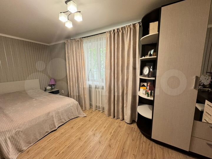 2-к. квартира, 42 м², 2/5 эт.