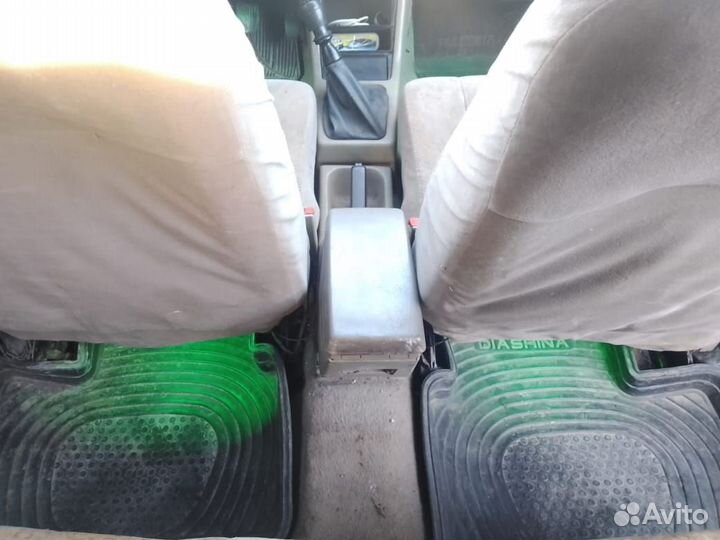 Volvo 440 1.7 МТ, 1993, 250 000 км