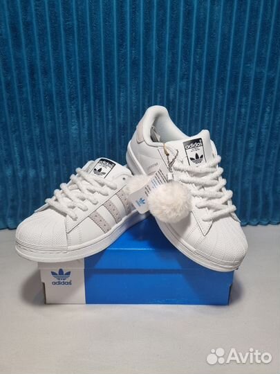 Кроссовки adidas superstar