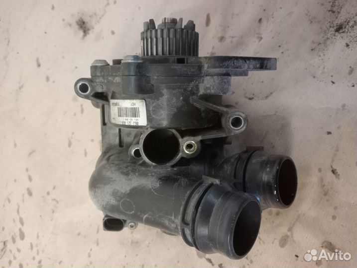 Помпа Пасат Б6 Б7 сс 1.8-2.0 А4 А5
