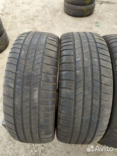 Bridgestone Turanza T005 215/55 R17 94