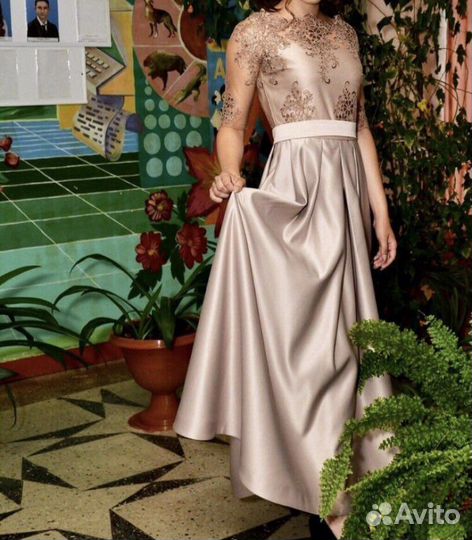 Красивое платье